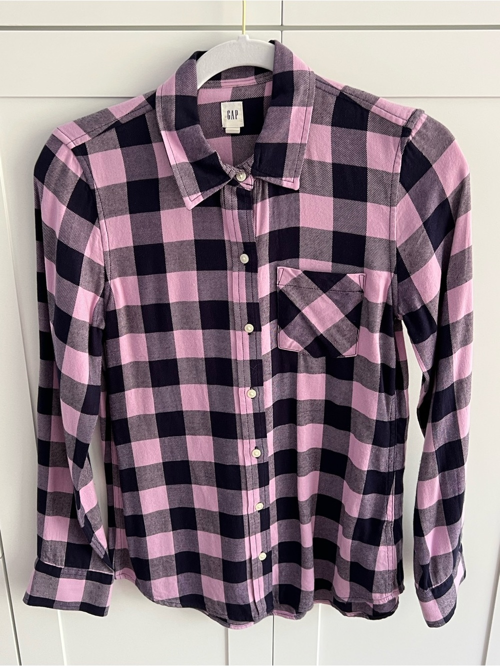 💜Like New💜 GAP Lavander and Navy Buffalo Plaid Button-Up Shirt Women’s XXS